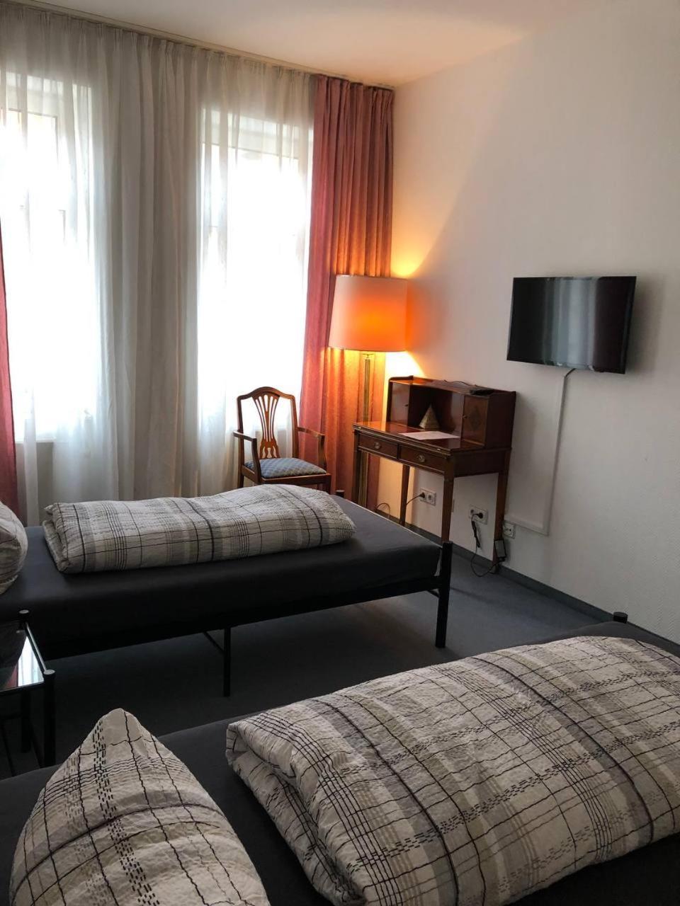 Pension Fuer Monteure In Dresden, Zimmer Mit Eigenem Bad Und Grosser Gemeinschaftskueche Экстерьер фото