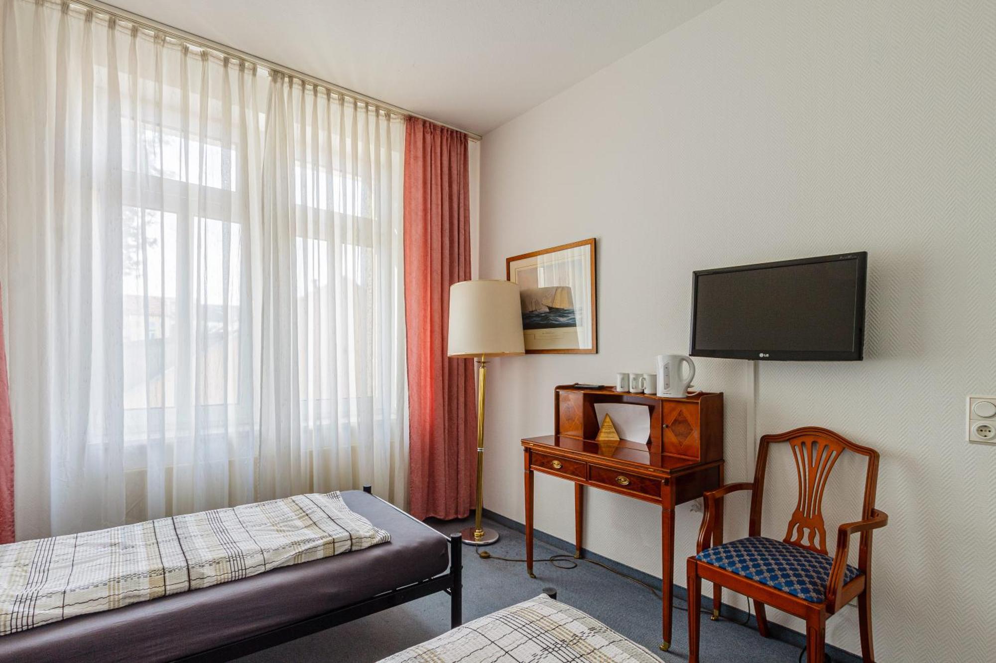 Pension Fuer Monteure In Dresden, Zimmer Mit Eigenem Bad Und Grosser Gemeinschaftskueche Экстерьер фото